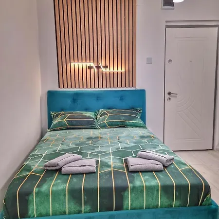 Apartment 15. Little Studio Bucharest
