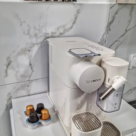 15. Little Studio Apartment Bukarest